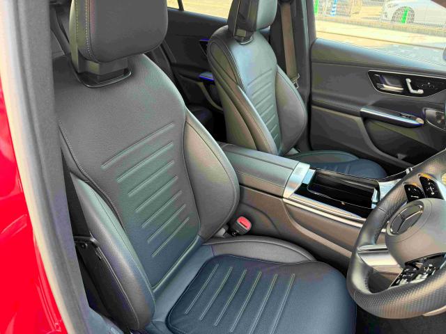 GLC350 e 4マチック スポーツ エディションスター AMGレザーエクスクルーシブパッケージ