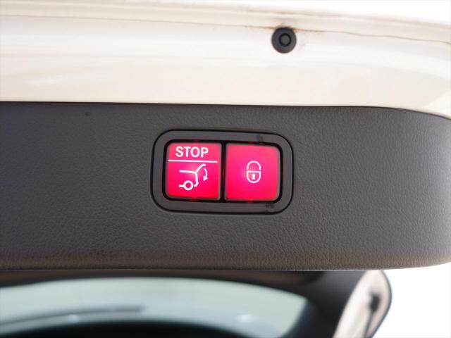 C200 ステーションワゴン アバンギャルド AMGラインパッケージ レザーエクスクルーシブパッケージ ベーシックパッケージ