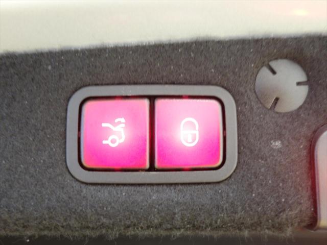 C180 アバンギャルド AMGライン レーダーセーフティパッケージ レザーエクスクルーシブパッケージ