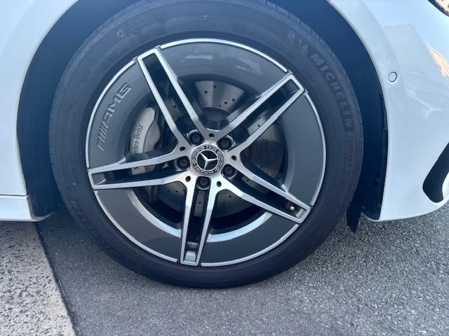 E200 アバンギャルド AMGラインパッケージ レザーエクスクルーシブパッケージ アドバンスドパッケージ デジタルインテリアパッケージ