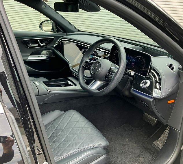 E200 アバンギャルド AMGラインパッケージ レザーエクスクルーシブパッケージ アドバンスドパッケージ デジタルインテリアパッケージ