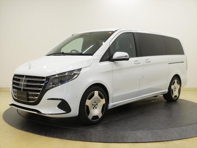 V220 d エクスクルーシブ ロング プラチナスイート