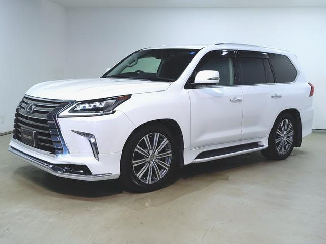 LX570