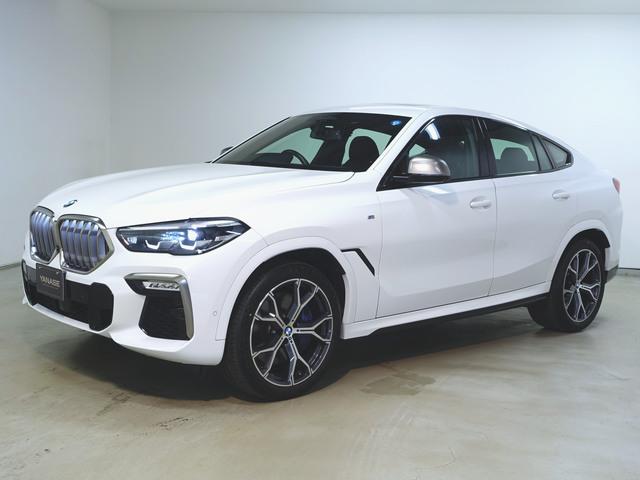 X6 M50i