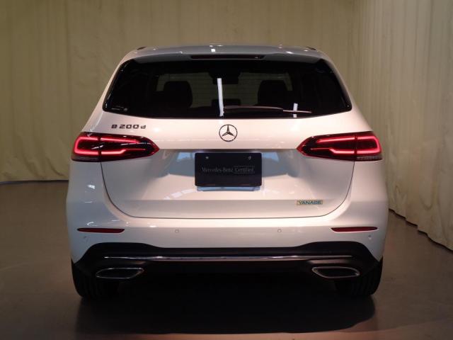 B200 d レーダーセーフティパッケージ・ナビゲーションパッケージ