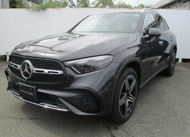 GLC220 d 4MATIC AMGラインパッケージ・AMGレザーエクスクルーシブパッケージ・ドライバーズパッケージ