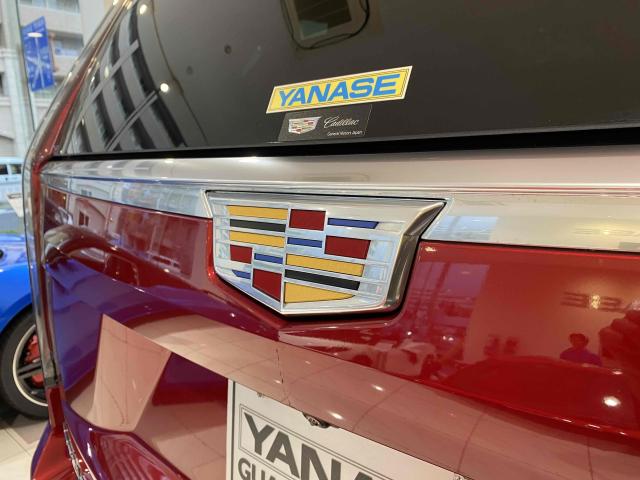 エスカレード プラチナム