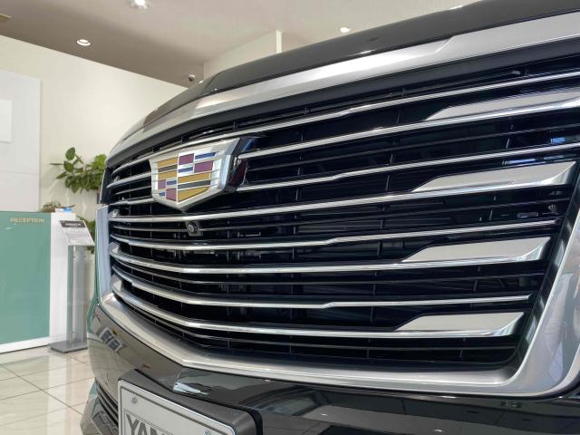 エスカレード プラチナム