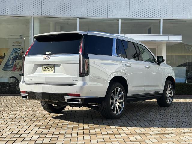 エスカレード プラチナム 正規ディーラー車