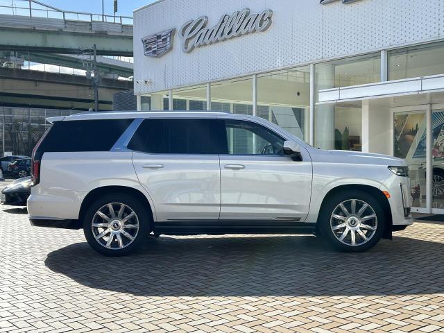 エスカレード プラチナム 正規ディーラー車