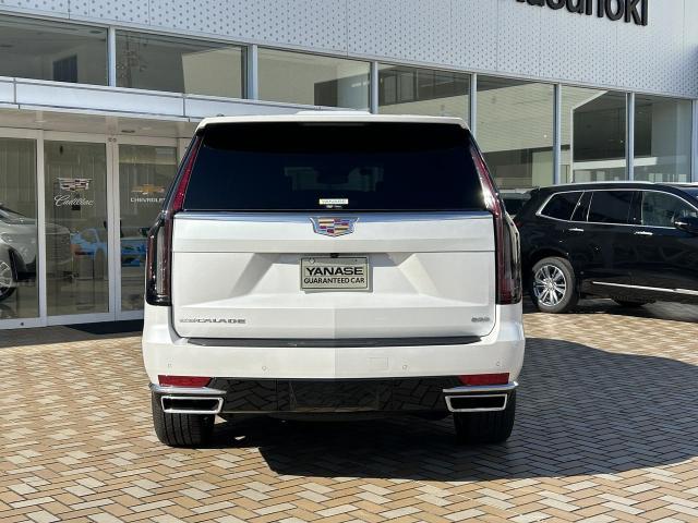 エスカレード プラチナム 正規ディーラー車