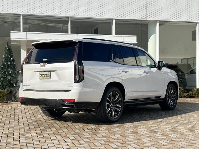 エスカレード スポーツ 正規ディーラー車