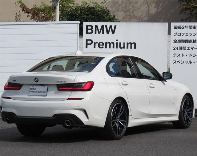 320d xDrive Mスポーツ