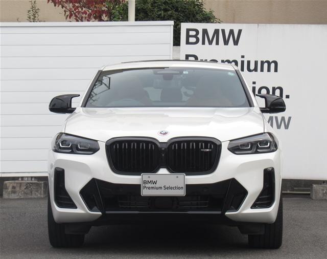 X4 M40i
