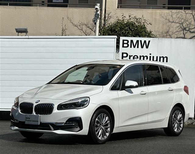 218d xDrive ラグジュアリー