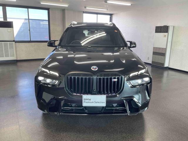 X7 M60i xDrive