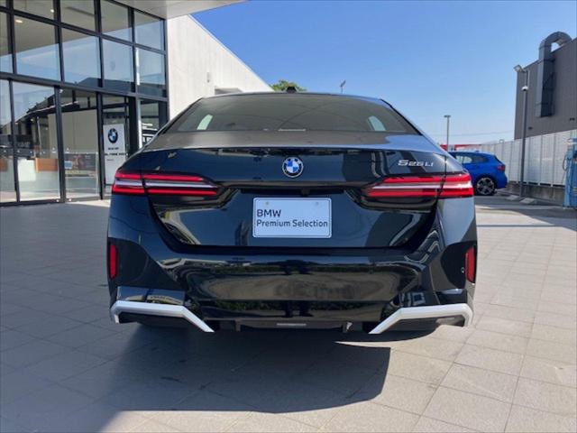 525Li エクスクルーシブ Mスポーツ