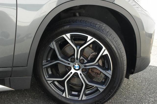 X1 xDrive18d xライン