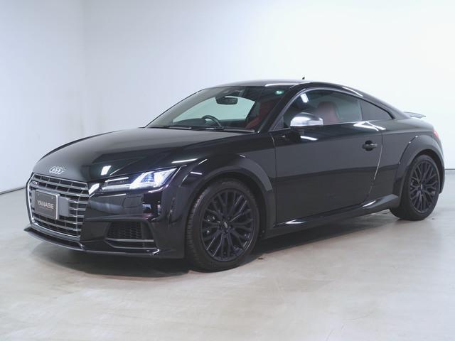 TTS クーペ 2.0 TFSI クワトロ