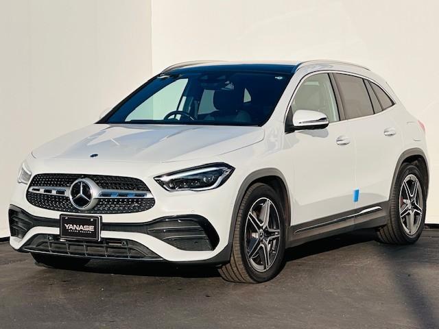 GLA200 d 4MATIC AMGライン AMGレザーエクスクルーシブパッケージ・アドバンスドパッケージ・ナビゲーションパッケージ