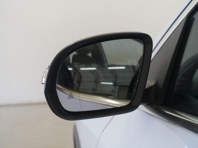 GLA200 d 4MATIC AMGライン AMGレザーエクスクルーシブパッケージ・アドバンスドパッケージ・ナビゲーションパッケージ