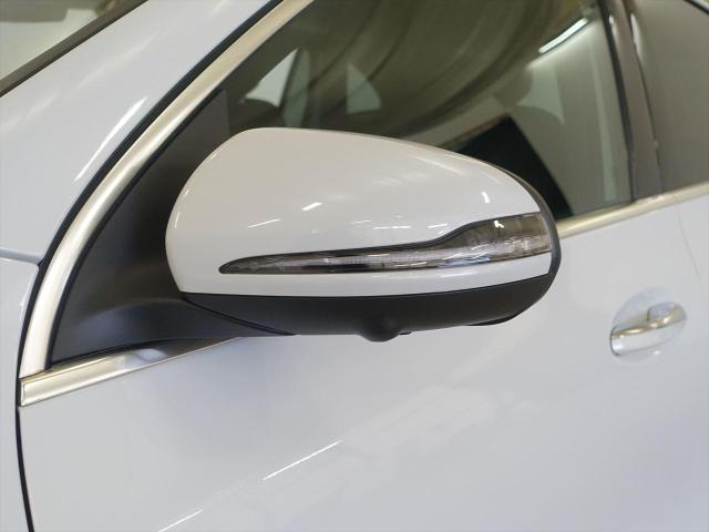 GLA200 d 4MATIC AMGライン AMGレザーエクスクルーシブパッケージ・アドバンスドパッケージ・ナビゲーションパッケージ