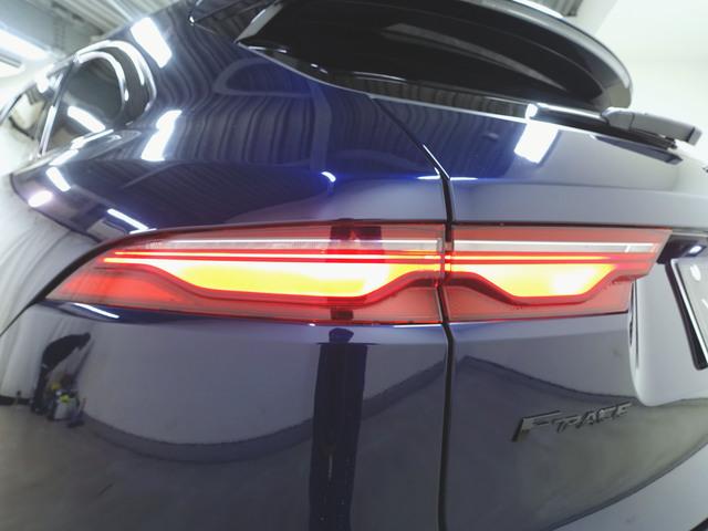 Fペイス R-ダイナミック SE P250