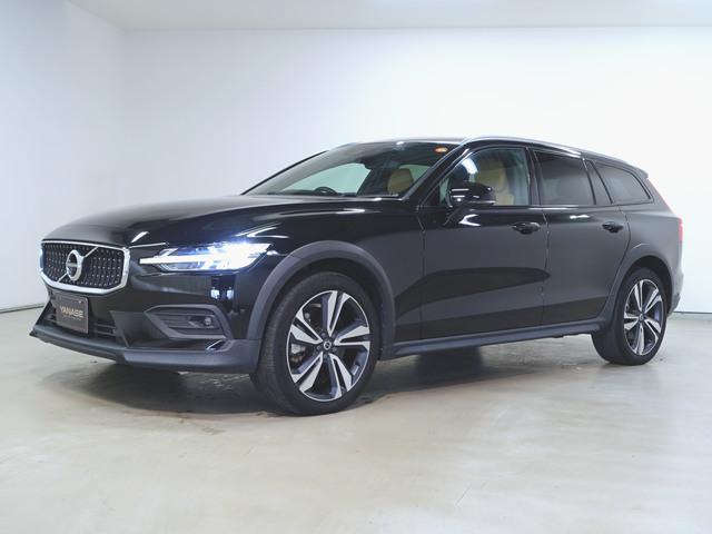V60 クロスカントリー B5 AWD プロ