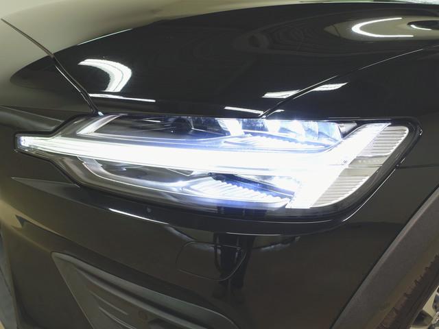 V60 クロスカントリー B5 AWD プロ