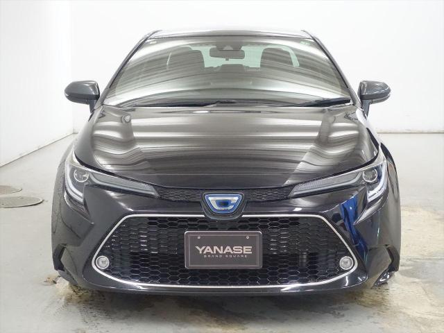 カローラセダン ハイブリッド ダブルバイビー