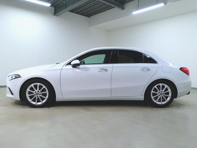 A250 4マチック セダン レーダーセーフティーパッケージ ナビゲーションパッケージ