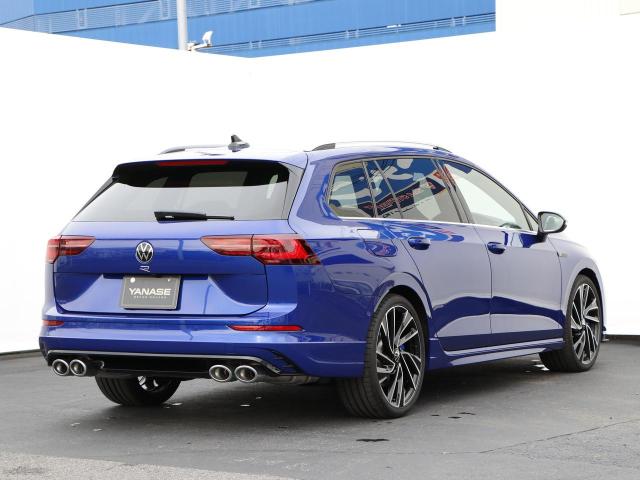 ゴルフ R ヴァリアント TSI 4モーション