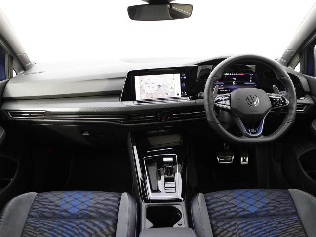 ゴルフ R ヴァリアント TSI 4モーション