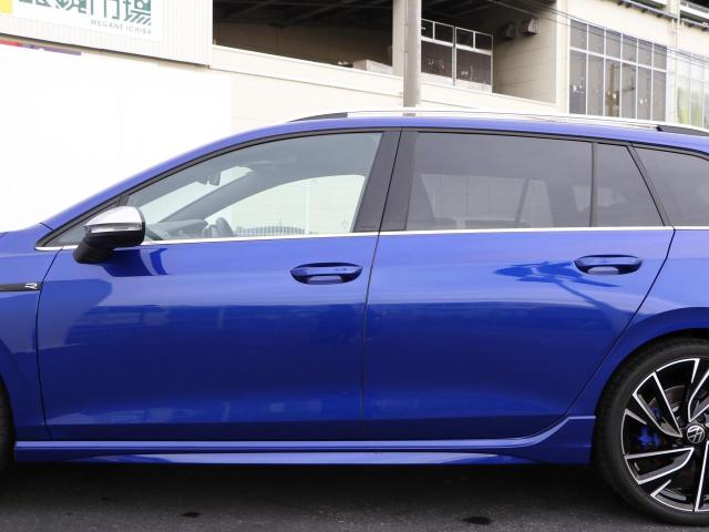 ゴルフ R ヴァリアント TSI 4モーション