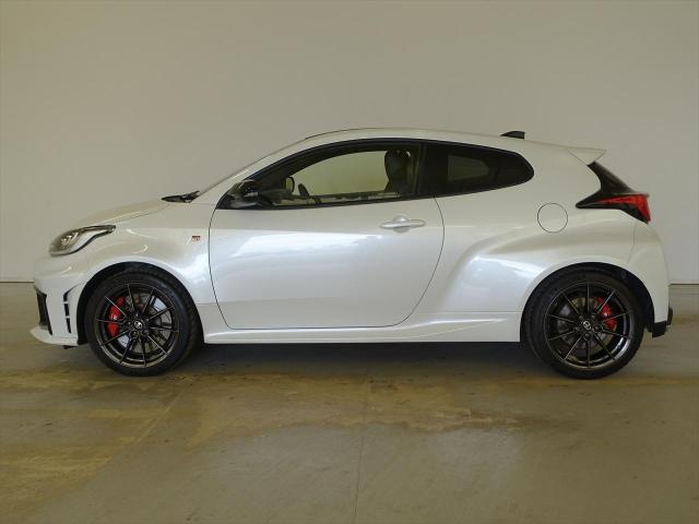 GRヤリス RZ ハイパフォーマンス