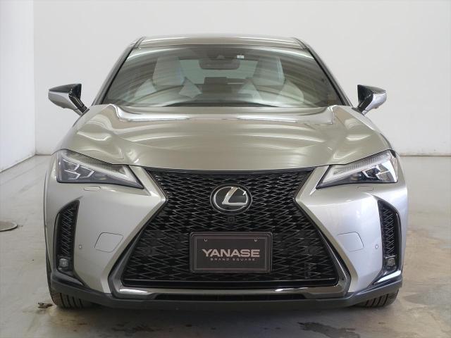 UX250h Fスポーツ