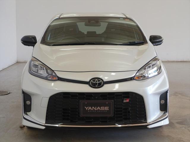 アクア GRスポーツ