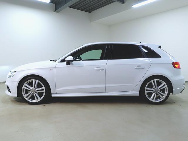 A3 スポーツバック 30 TFSI スポーツ Sライン