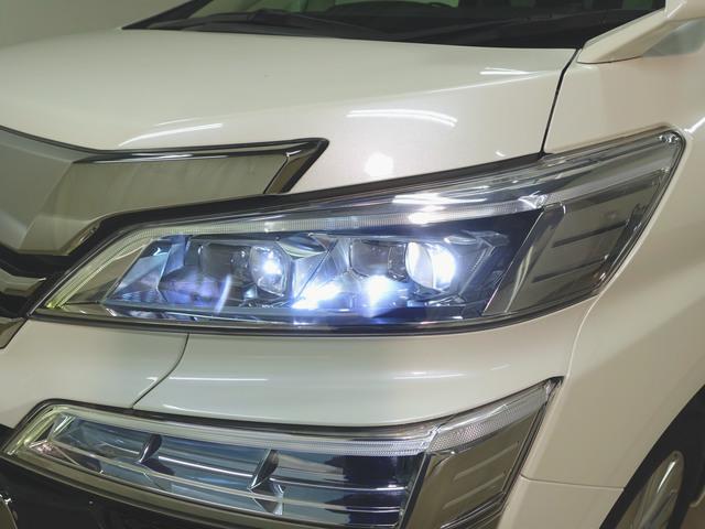 ヴェルファイア ハイブリッド 4WD ZRサイドリフトアップシート装着車