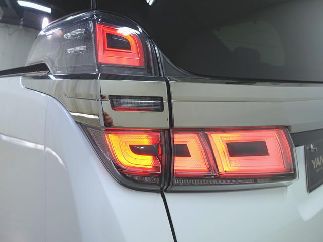 ヴェルファイア ハイブリッド 4WD ZRサイドリフトアップシート装着車