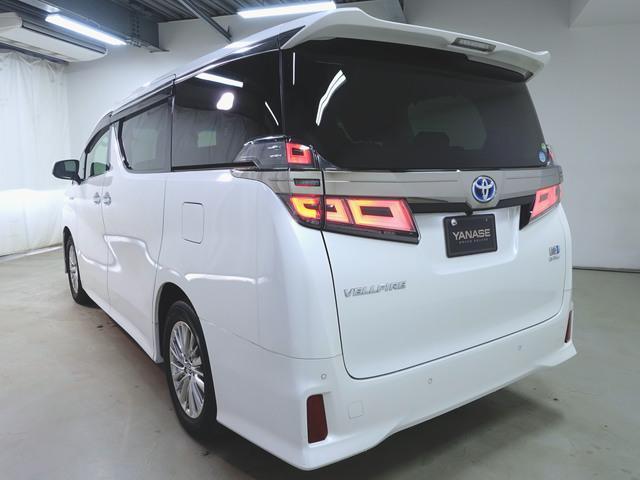 ヴェルファイア ハイブリッド 4WD ZRサイドリフトアップシート装着車