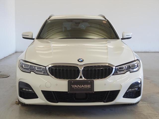 318i ツーリング  Mスポーツ