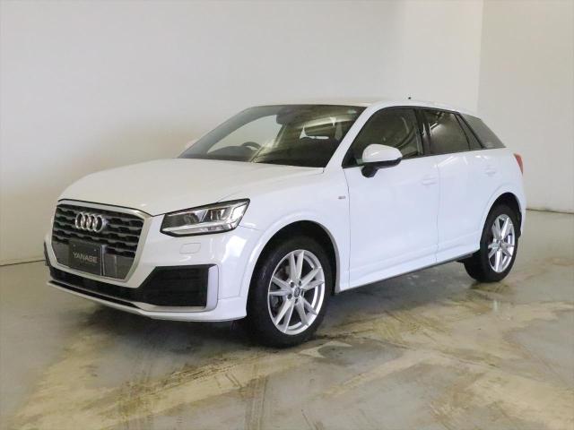 Q2 30 TFSI スポーツ