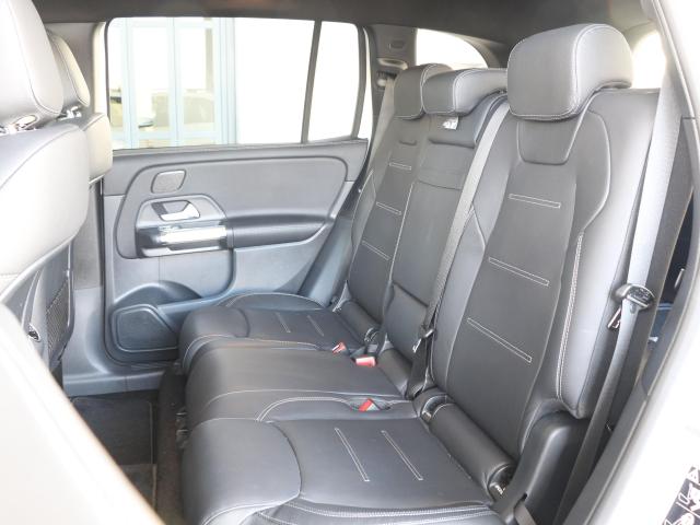 GLB200 d 4MATIC ナイトエディション