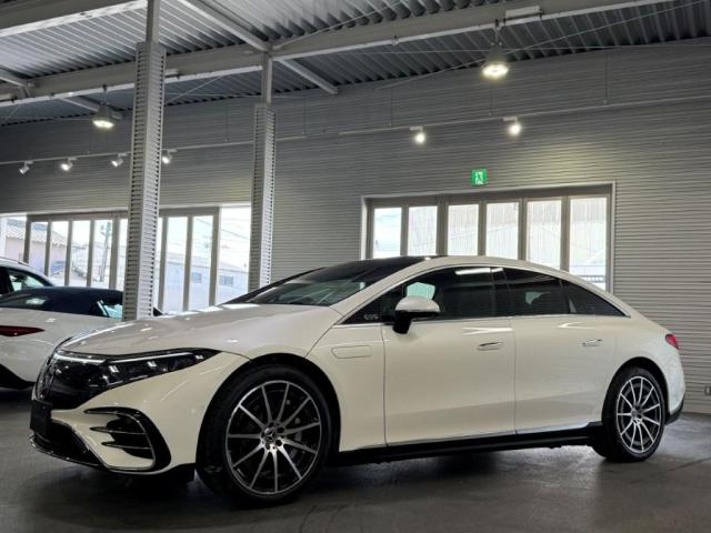 EQS450 プラス AMGライン デジタルインテリアパッケージ リアコンフォートパッケージ MBUXリアエンターテインメントシステムパッケージ